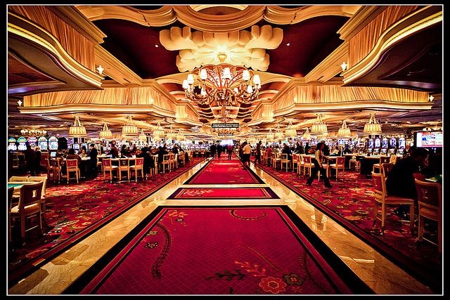 HitnSpin Casino آن لائن کیسینو میں اصل گیمز